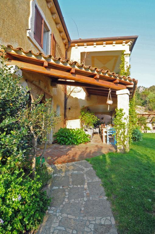 ארזח'ינה B&B La Murichessa מראה חיצוני תמונה